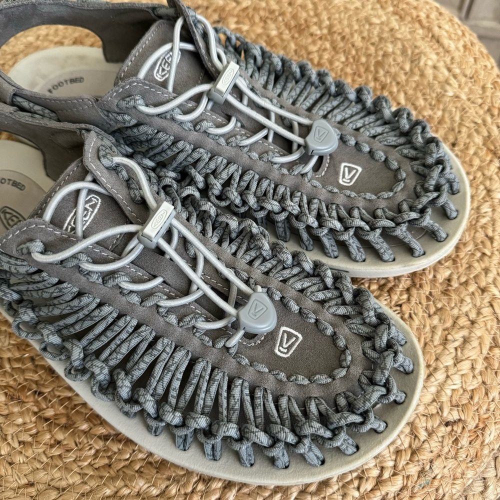 Keen Women’s UNEEK Sneaker Sandals